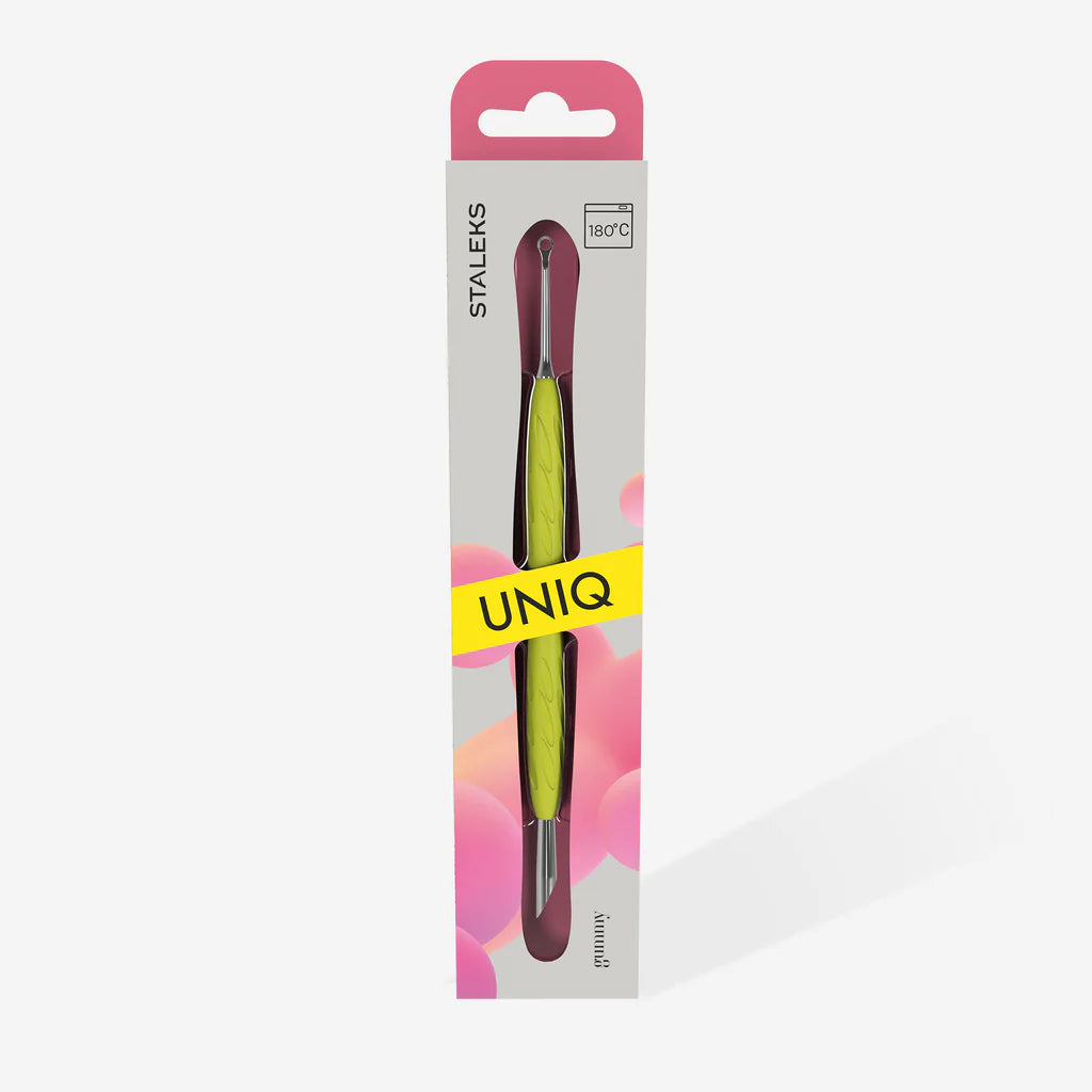 Manicure pusher Gummy with yellow silicone handle UNIQ 11 TYPE 2 (beveled and loop pusher)