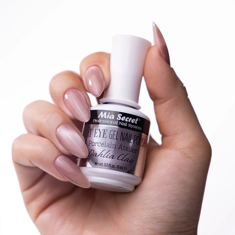 Dahlia Clay Cat Eye Gel Polish