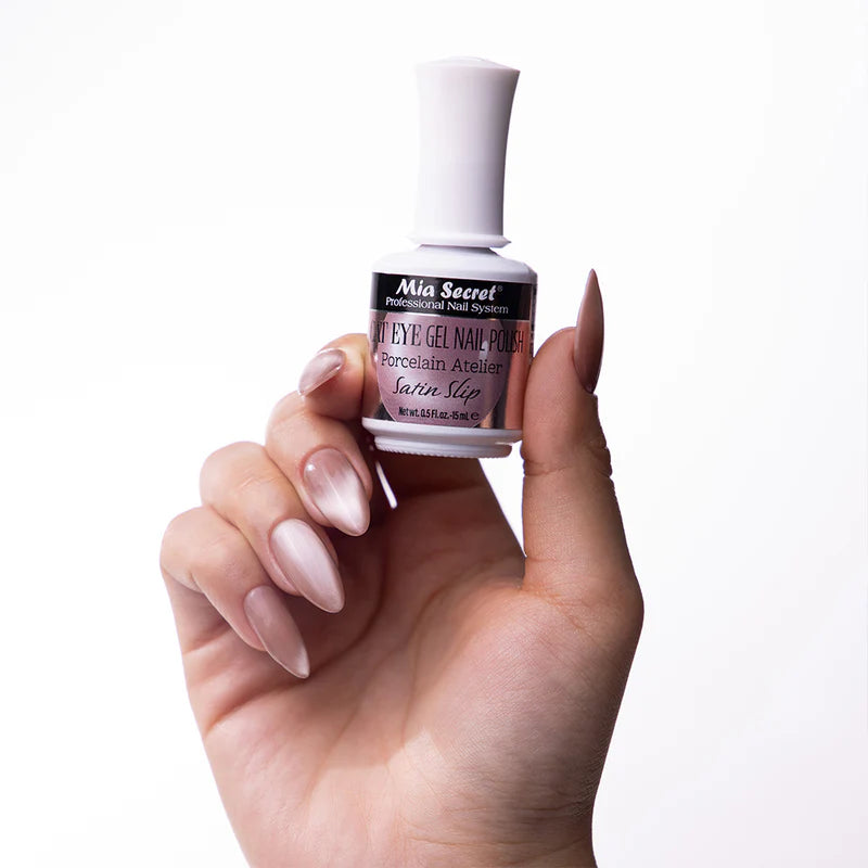 Satin Slip Cat Eye Gel Polish