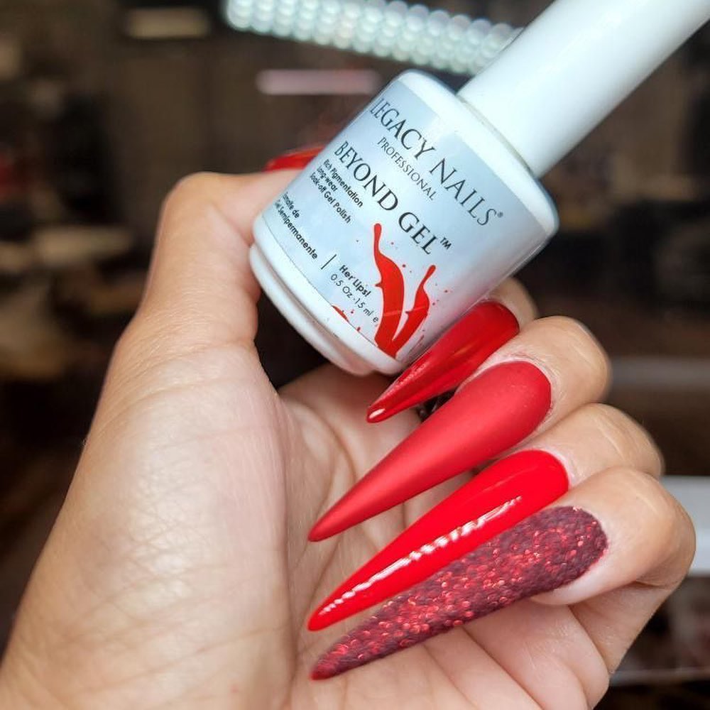 Beyond Gel - Her Lips!