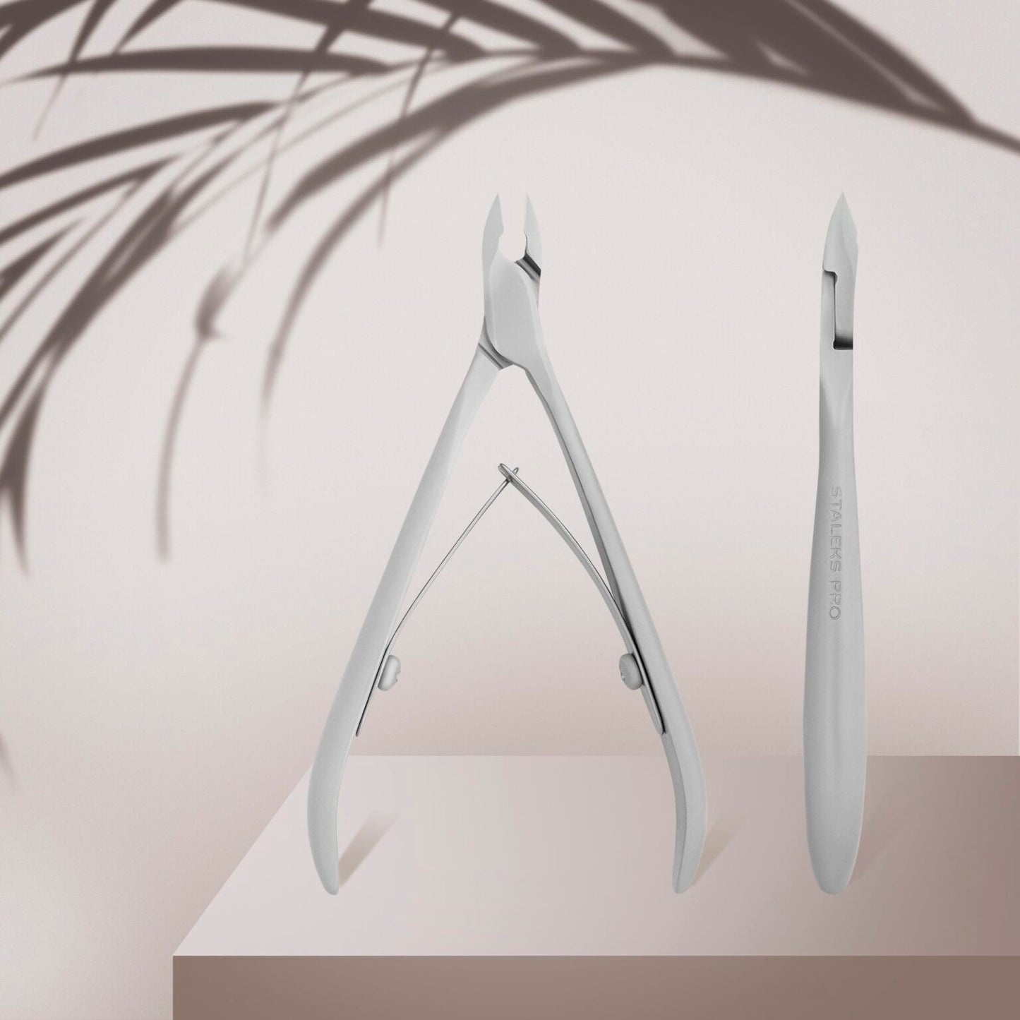 Professional cuticle nippers SMART 11 7 mm